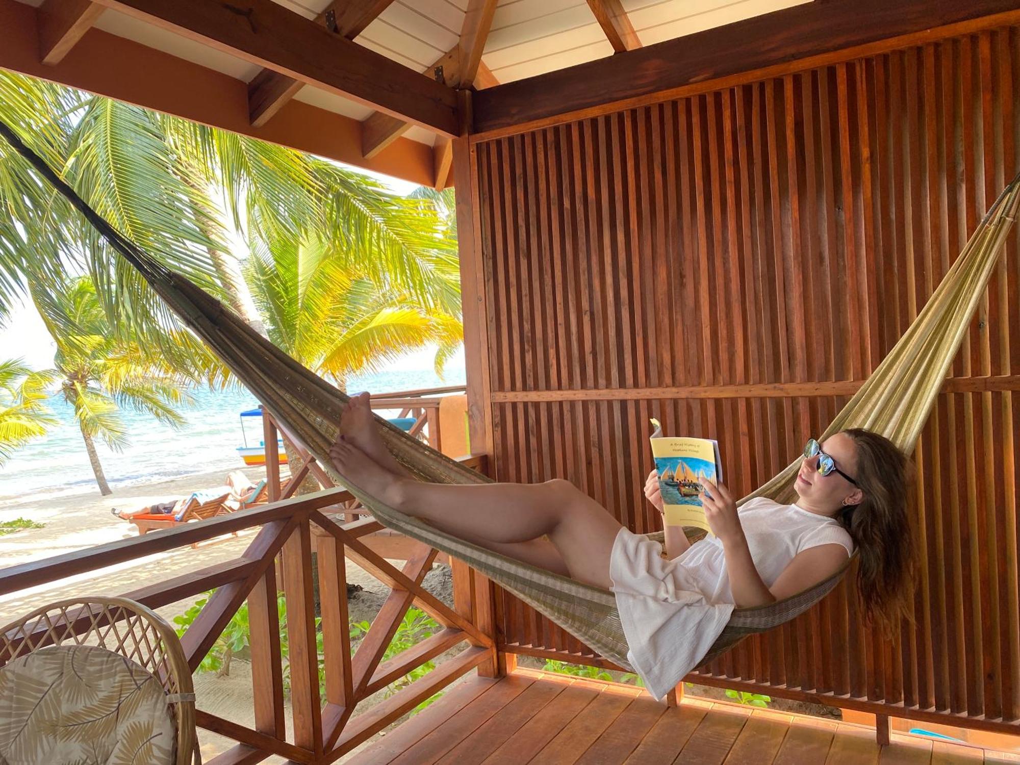 Coconut Row Boutique Hotel Hopkins Exteriér fotografie