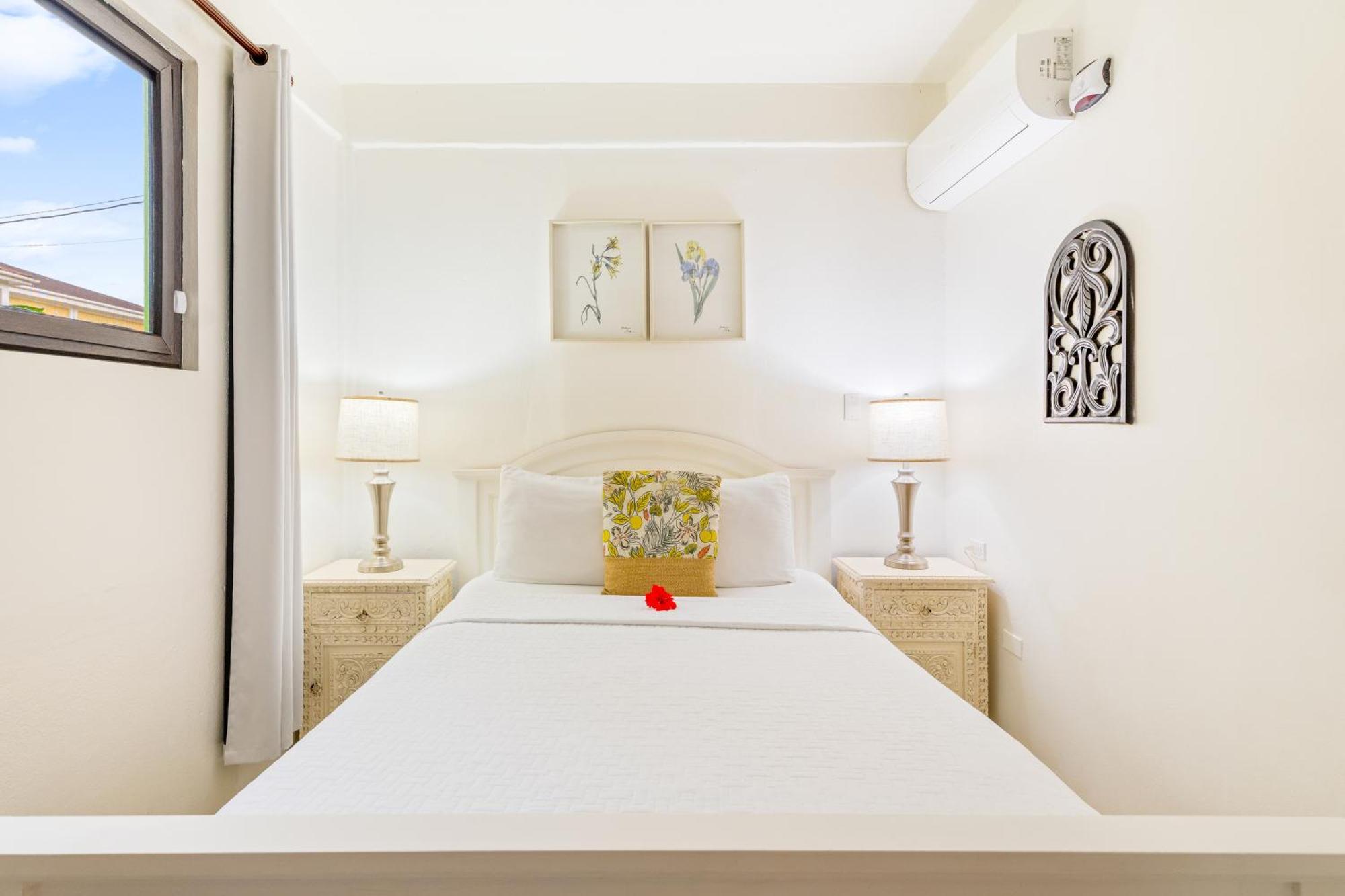Coconut Row Boutique Hotel Hopkins Exteriér fotografie
