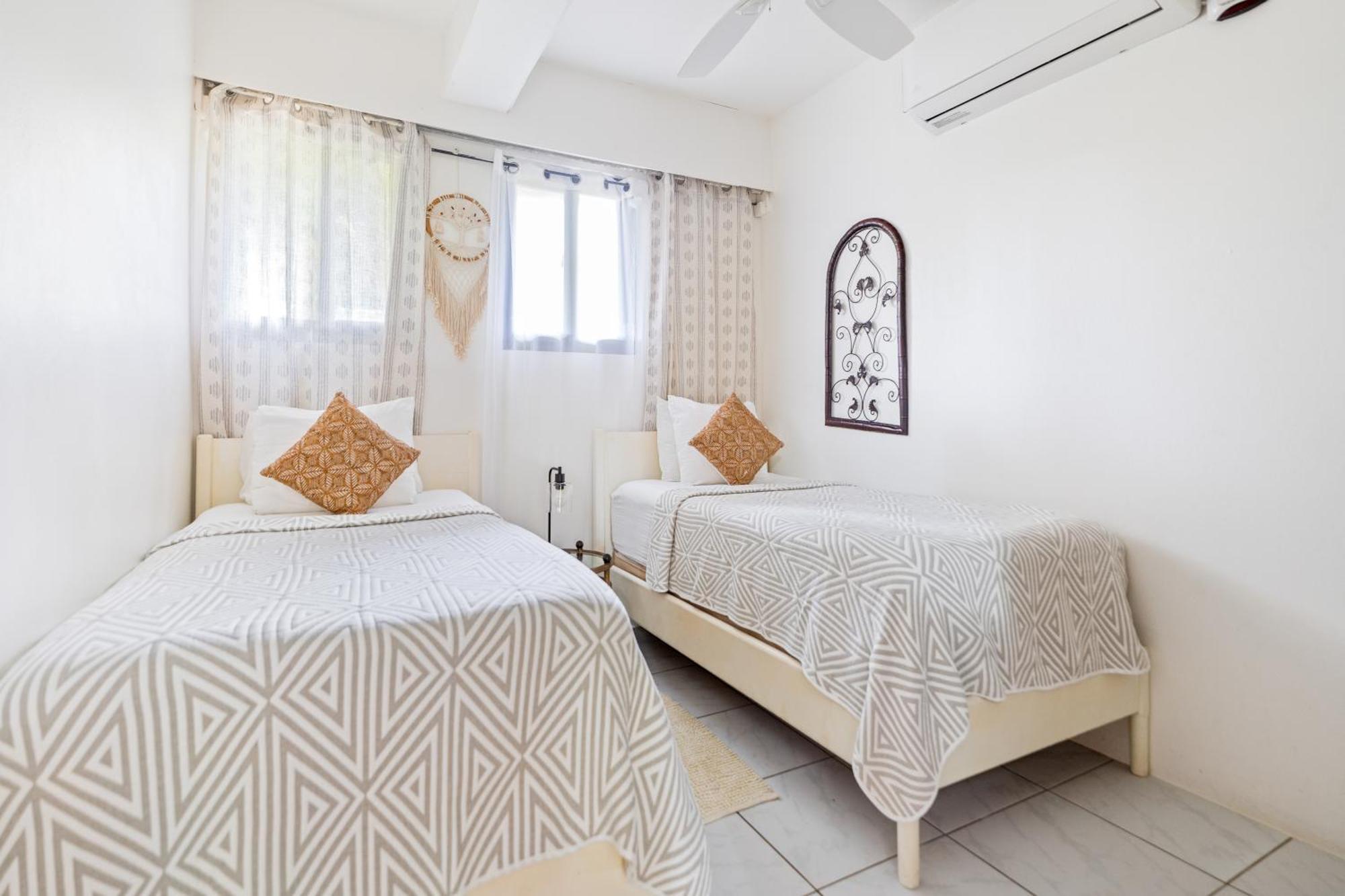 Coconut Row Boutique Hotel Hopkins Pokoj fotografie