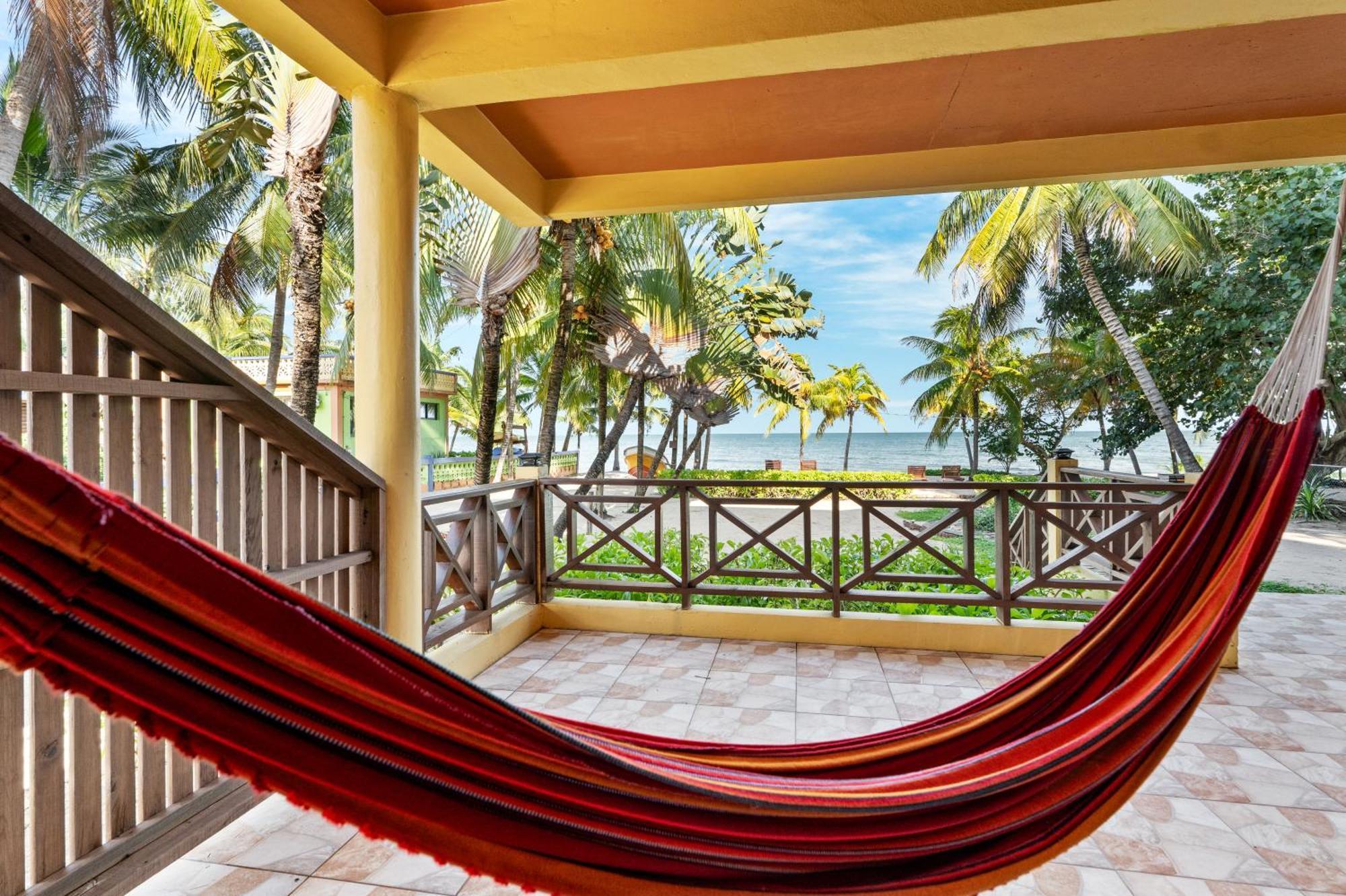 Coconut Row Boutique Hotel Hopkins Pokoj fotografie
