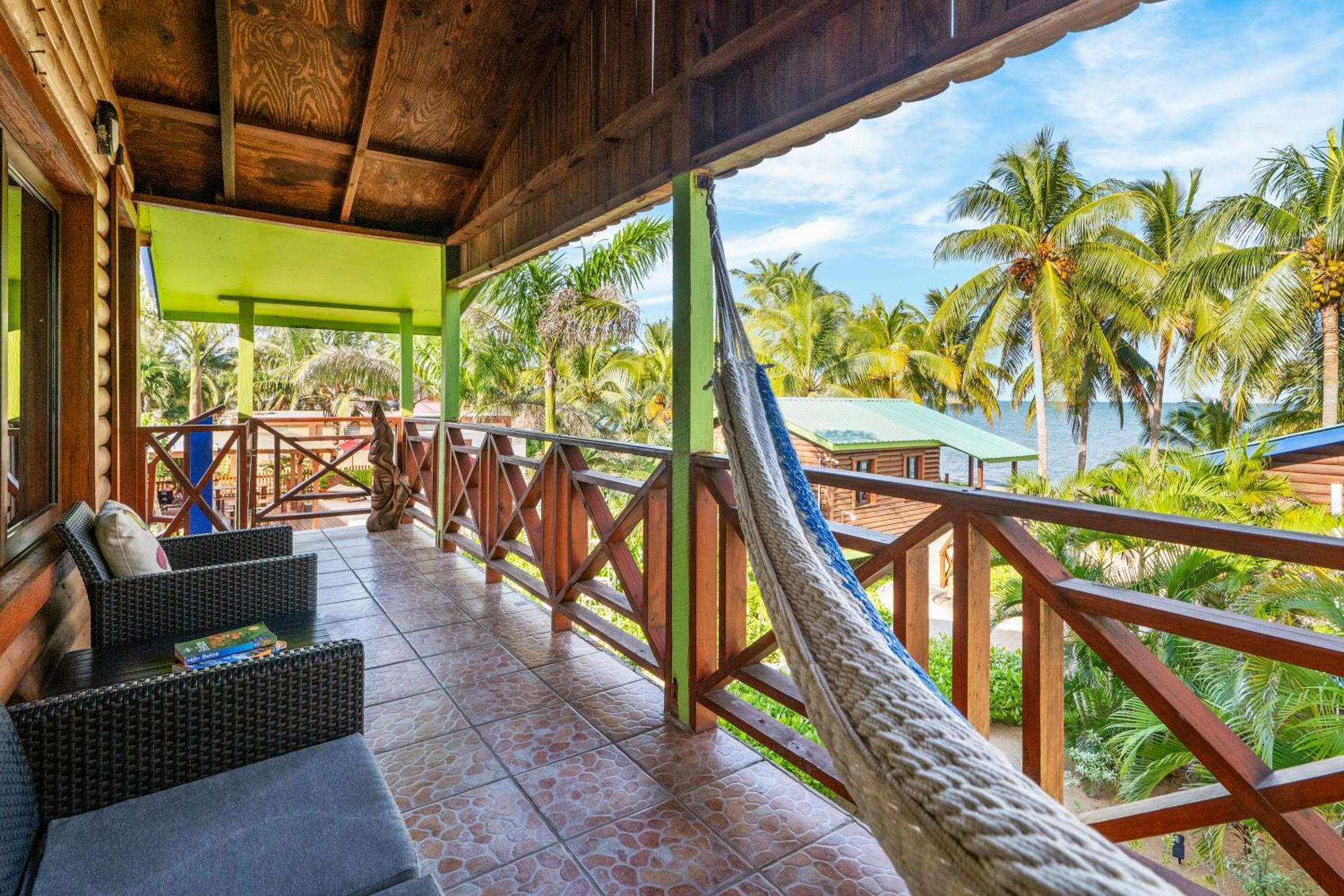 Coconut Row Boutique Hotel Hopkins Exteriér fotografie